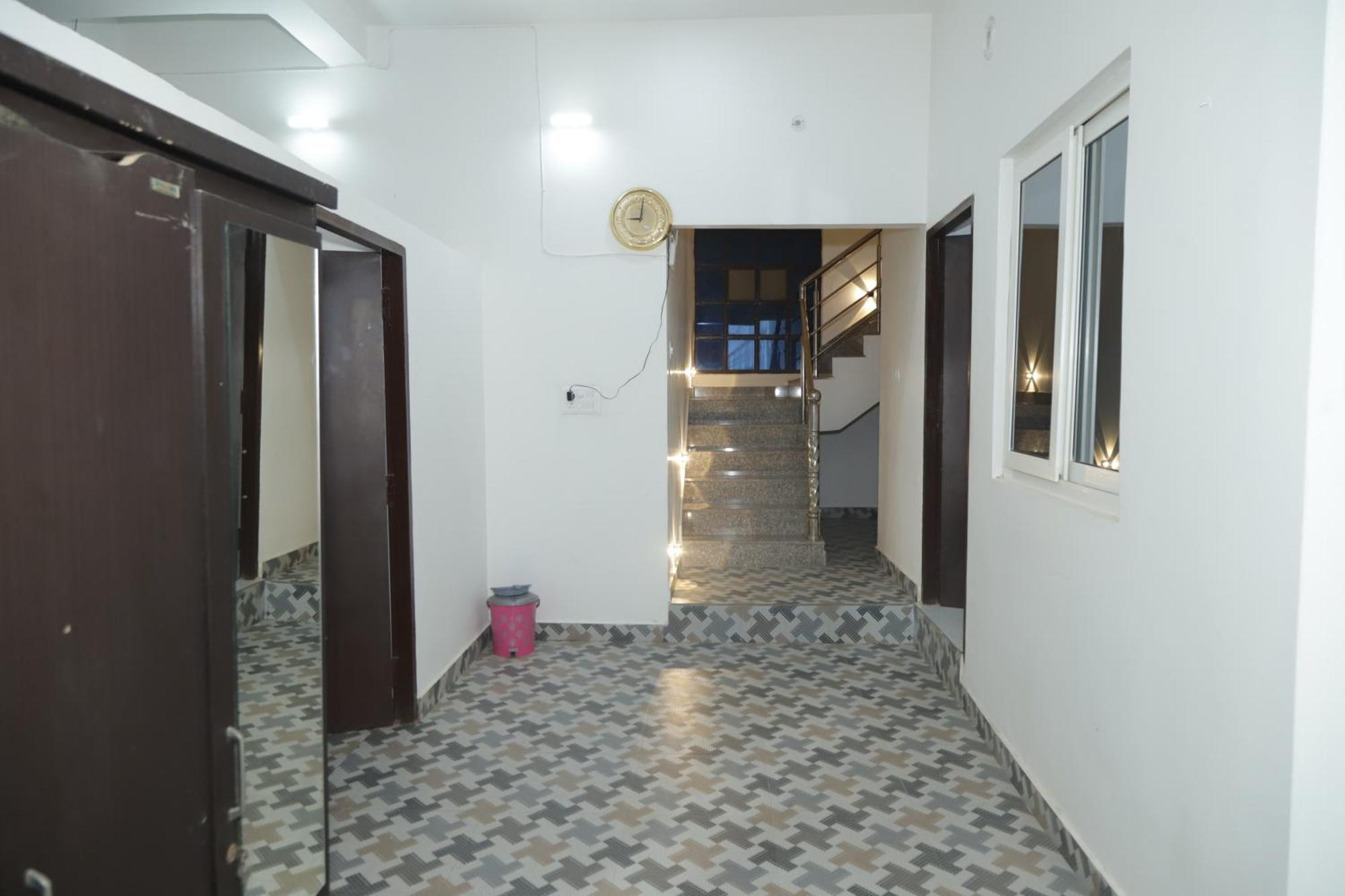 Krishna Kutir Stay - Varanasi — Photos 3